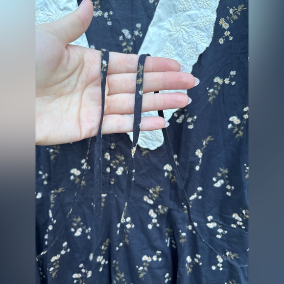 Christy Dawn Mischa Dress in Noir Dancing Chamomile - Picture 12 of 15